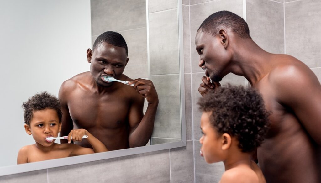 How to Keep Your Mouth Healthy teeth brushing