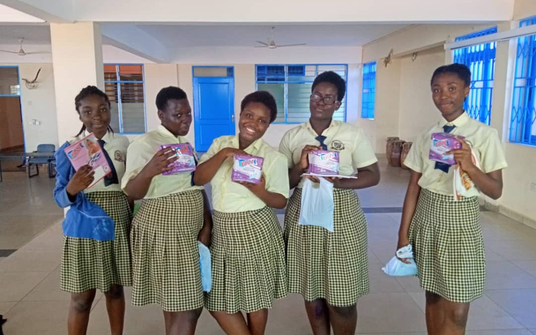 Menstrual Hygiene Day: Lexta Ghana and Medical Women Association of Ghana Educate The Girl Child on Menstruation